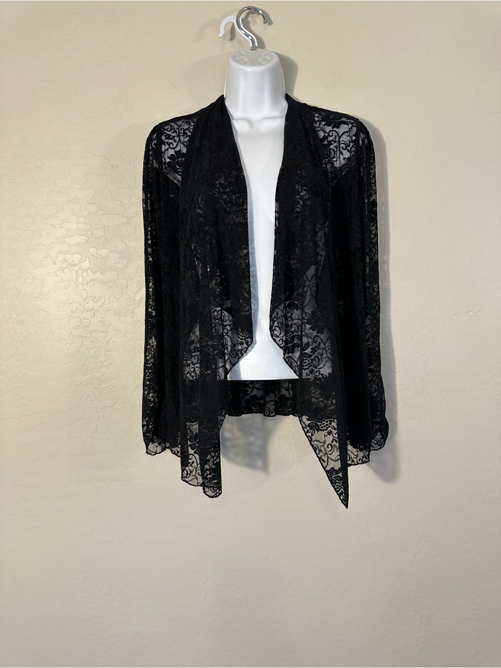 Spense Black Sheer Floral Lace Open Front Peplum Cardigan (Size M, NWT)